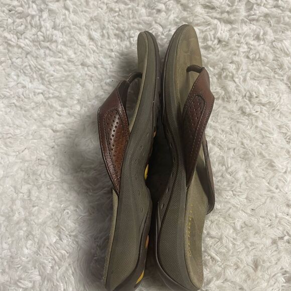 Merrell Brown Leather Men's thong Sandals Rubber soles size 10 - Picture 4 of 9